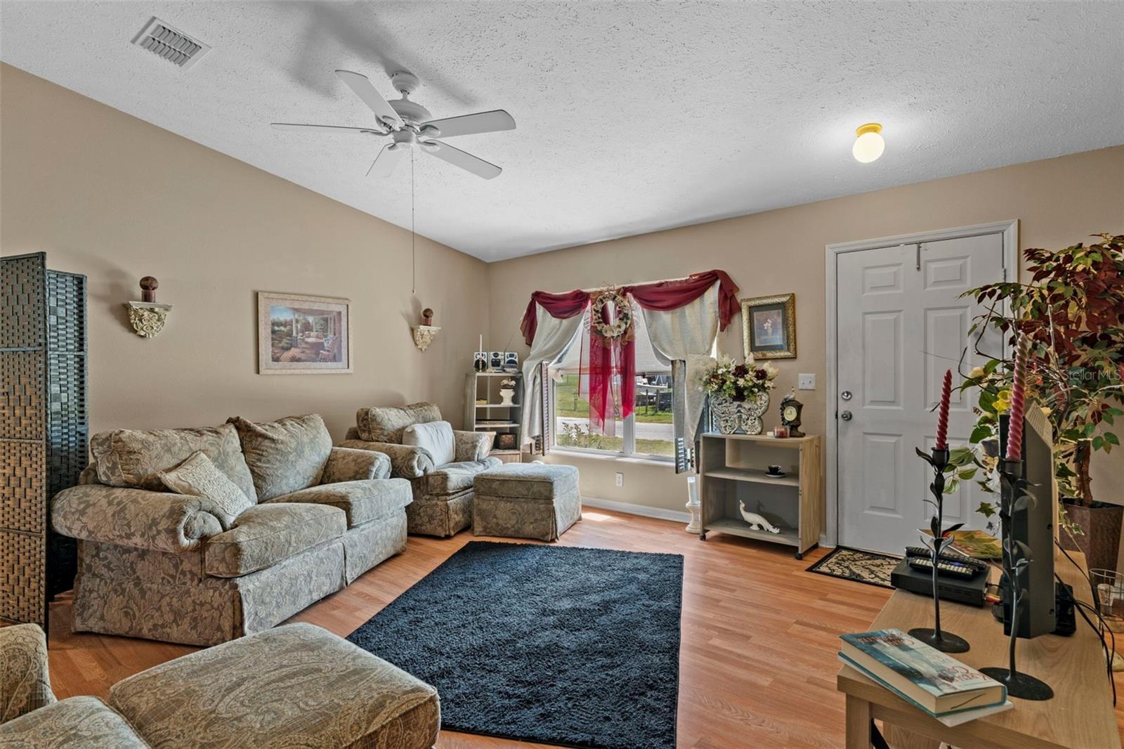 Image 7 of 26 For 3786 Grey Dove Terrace
