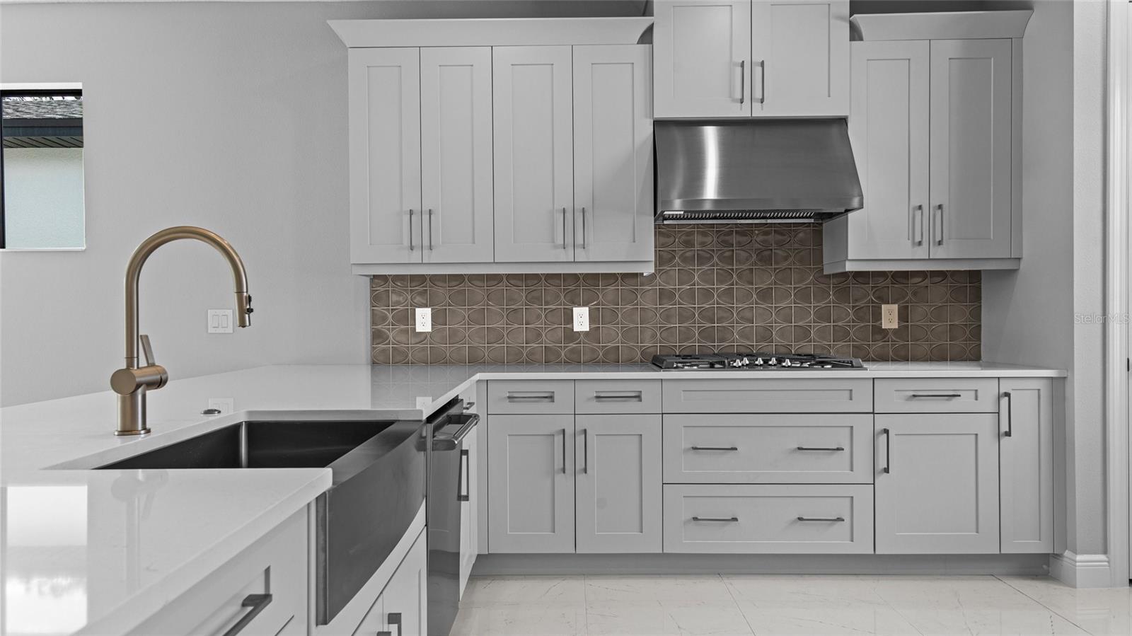 Image 9 of 25 For 14363 Hammock Oak Street