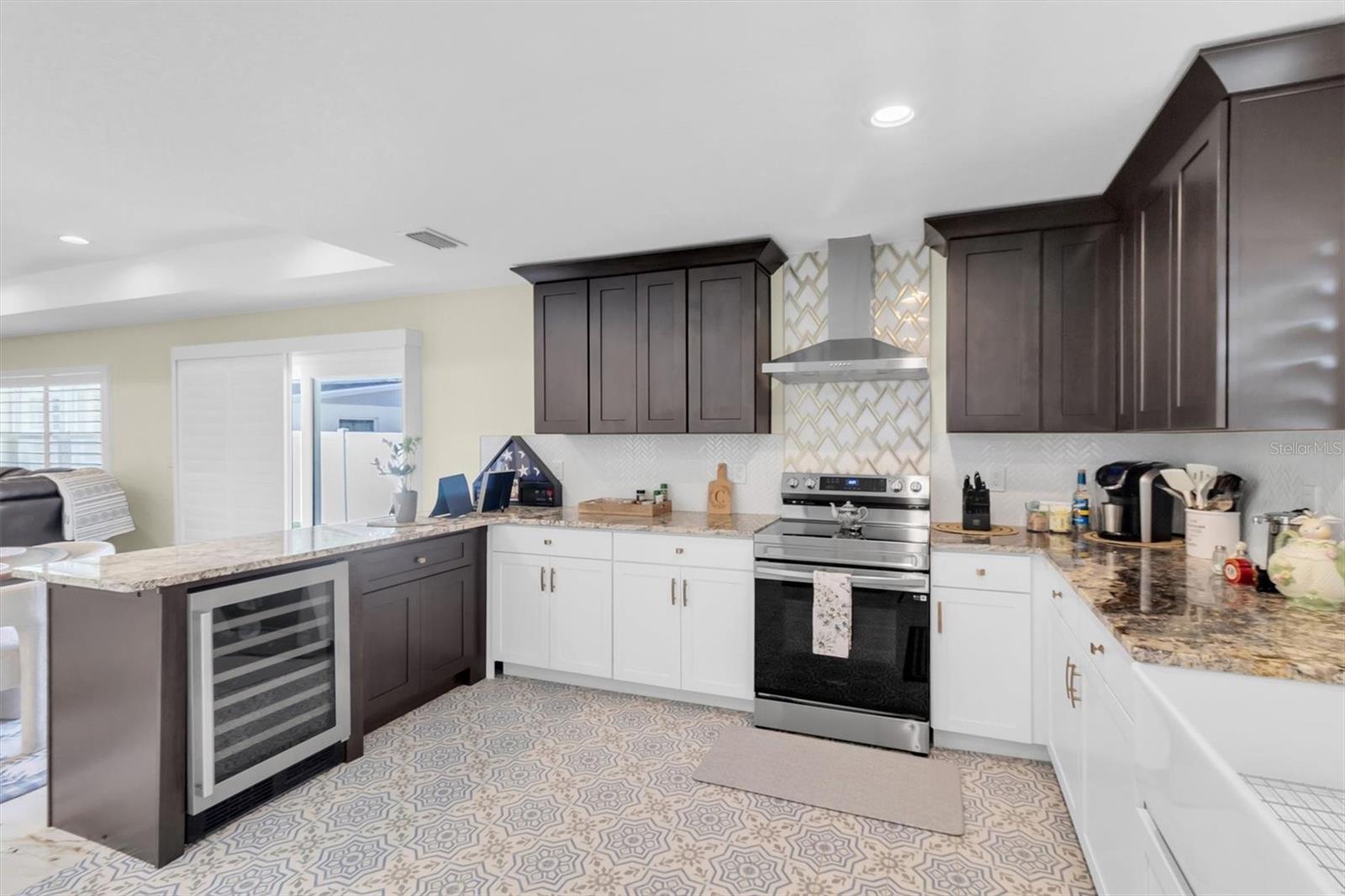 Image 10 of 32 For 6013 Madison Street