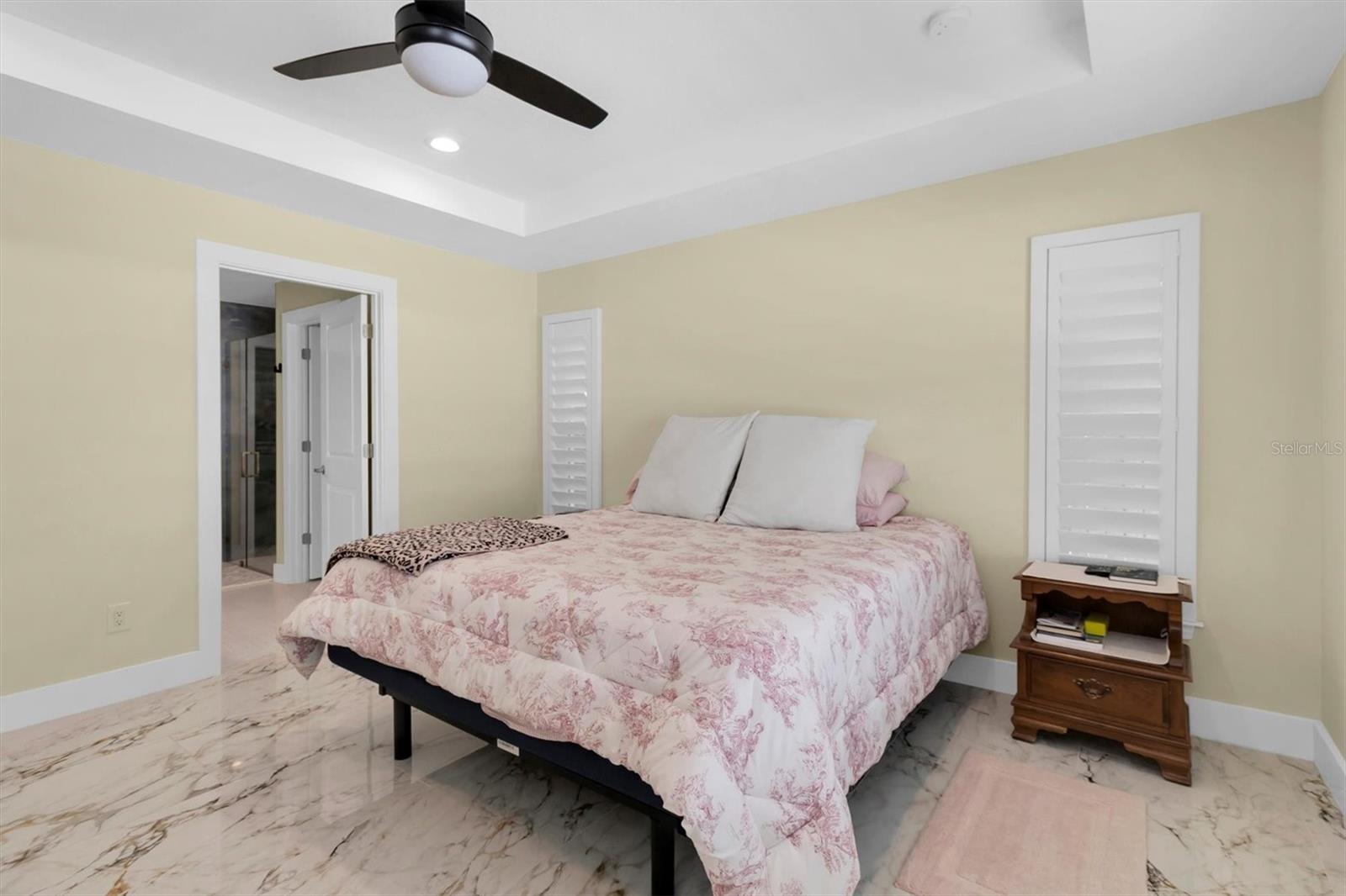 Image 13 of 32 For 6013 Madison Street