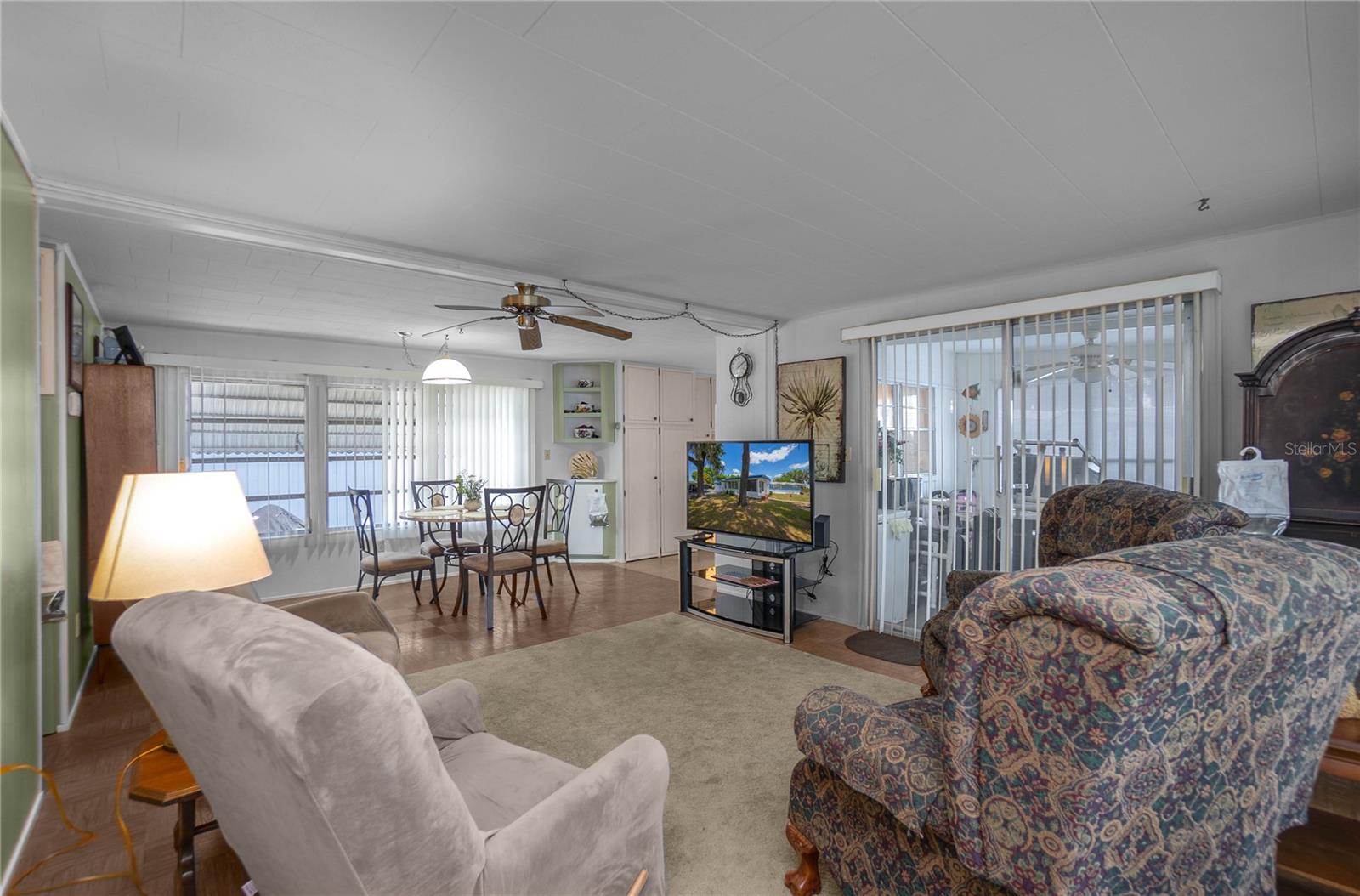 Image 10 of 37 For 3896 Picciola Road 554