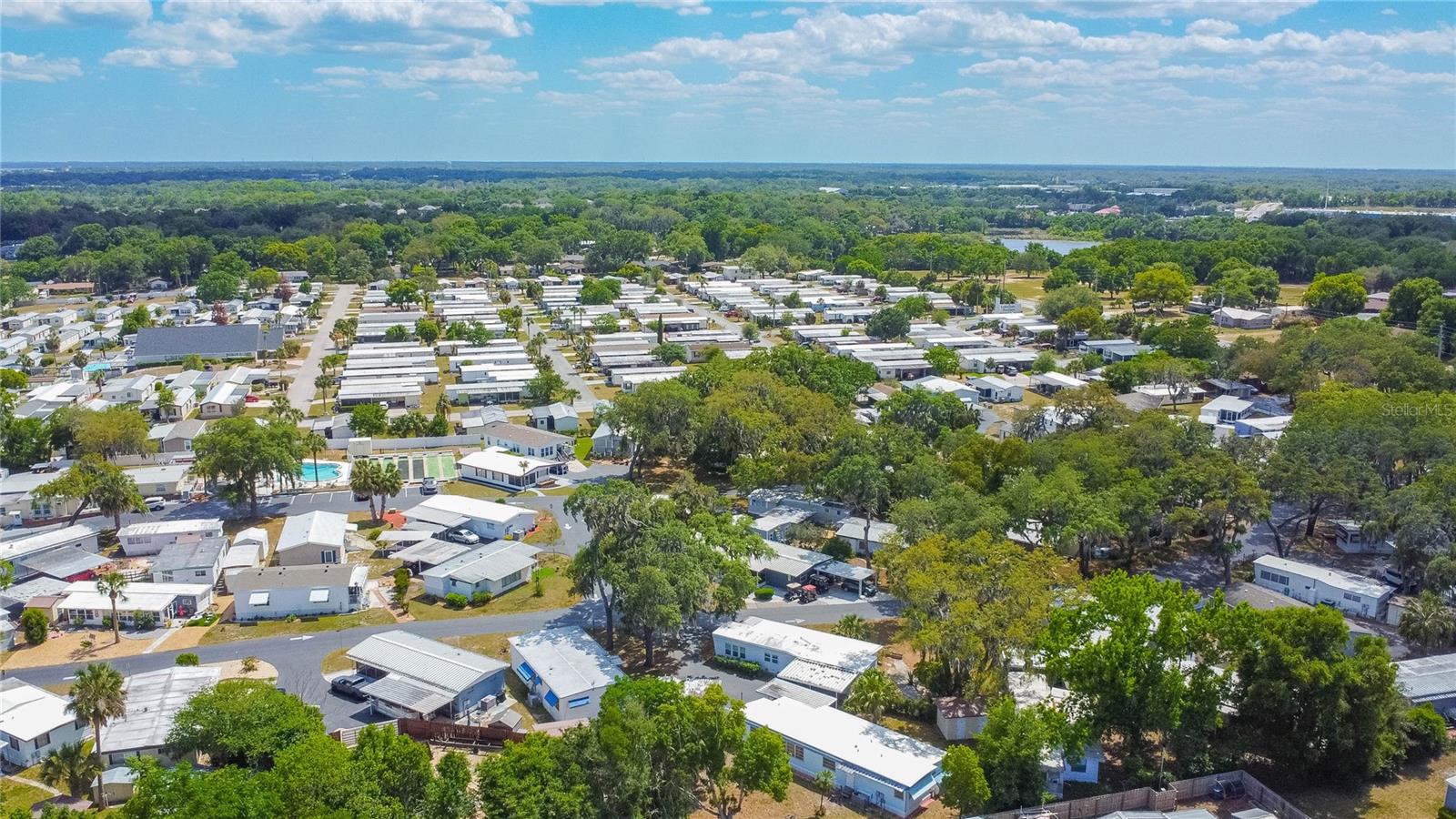 Image 24 of 37 For 3896 Picciola Road 554