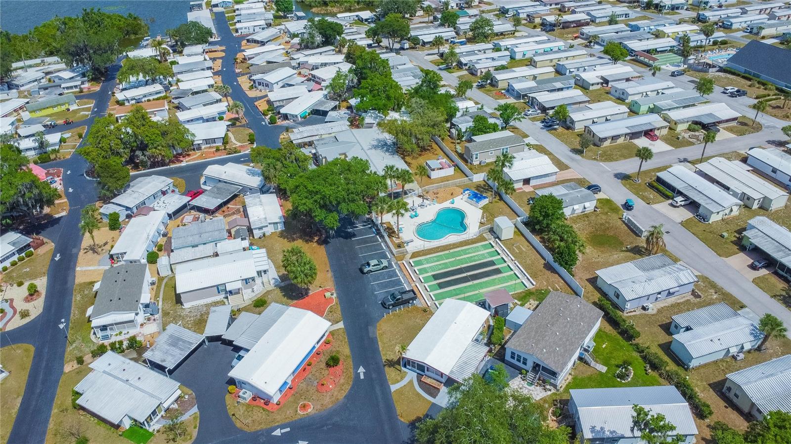 Image 30 of 37 For 3896 Picciola Road 554