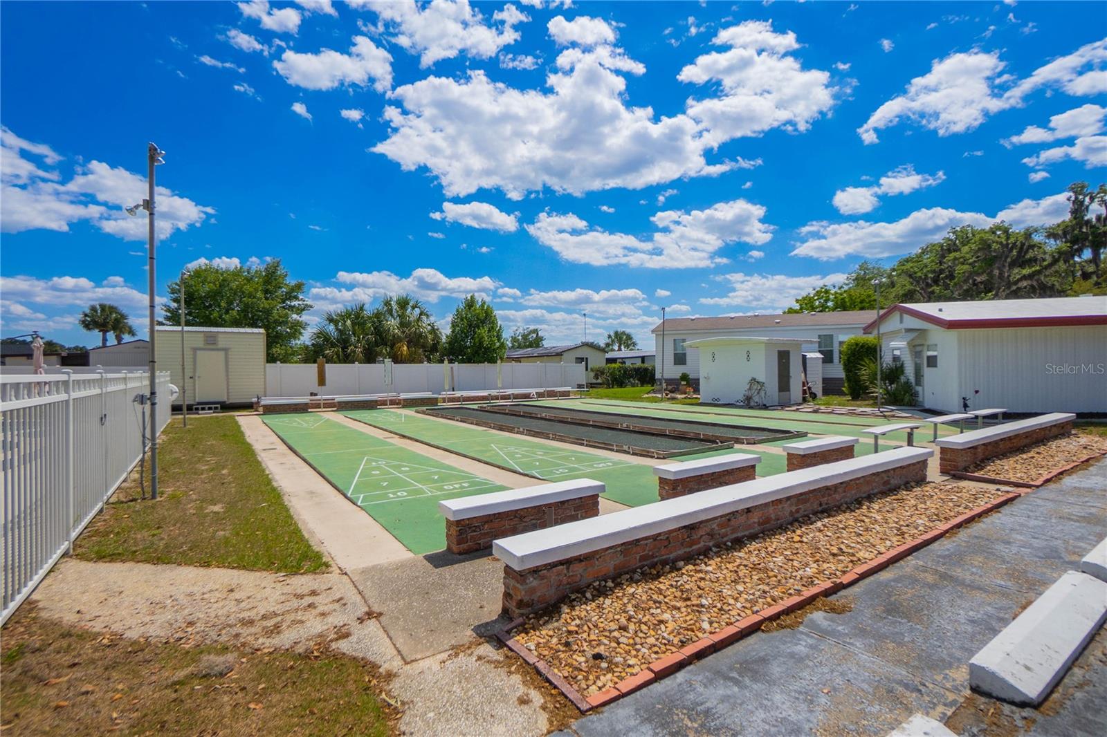 Image 32 of 37 For 3896 Picciola Road 554