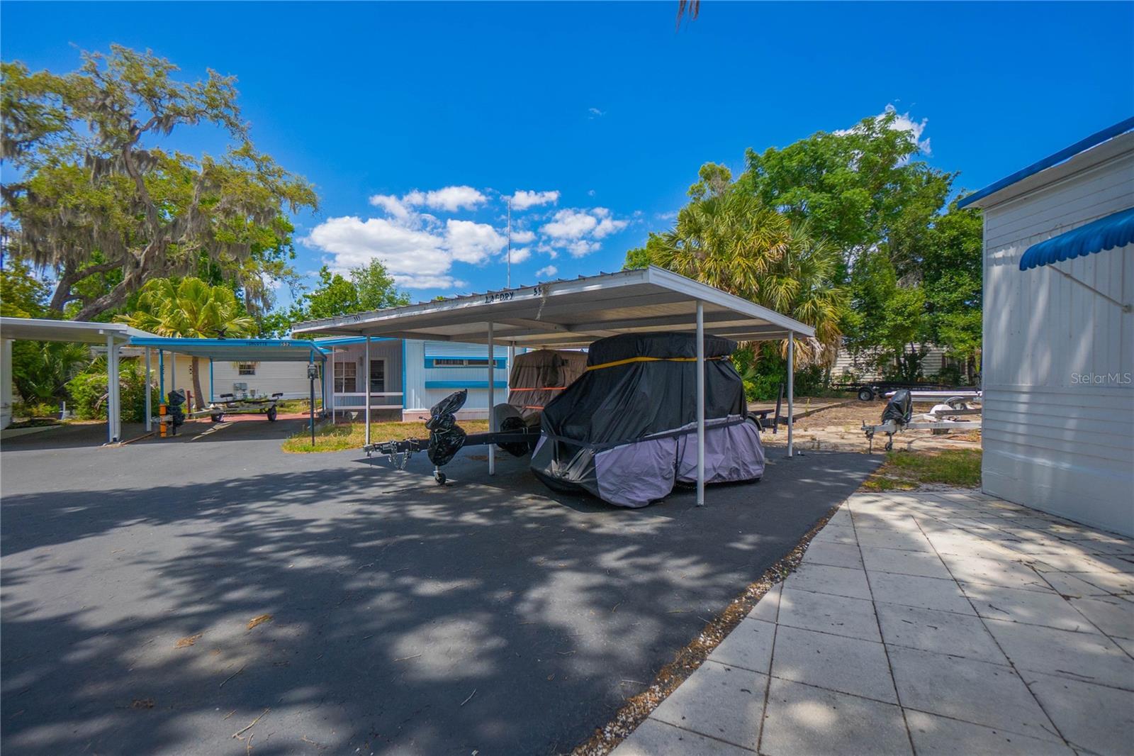 Image 5 of 37 For 3896 Picciola Road 554