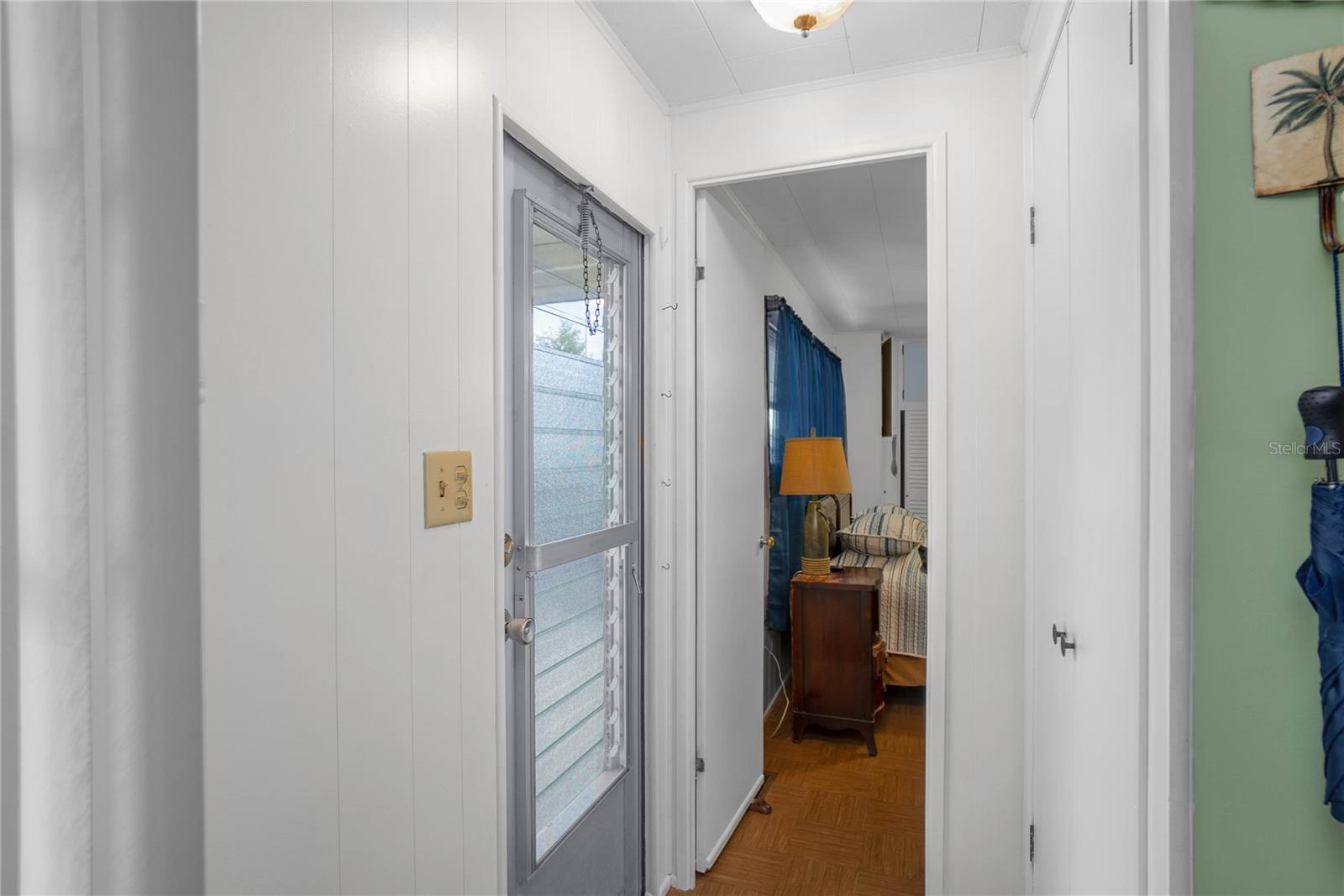 Image 9 of 37 For 3896 Picciola Road 554