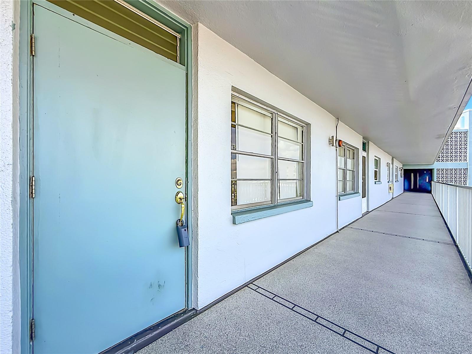 Image 16 of 61 For 1868 Shore Drive S 503