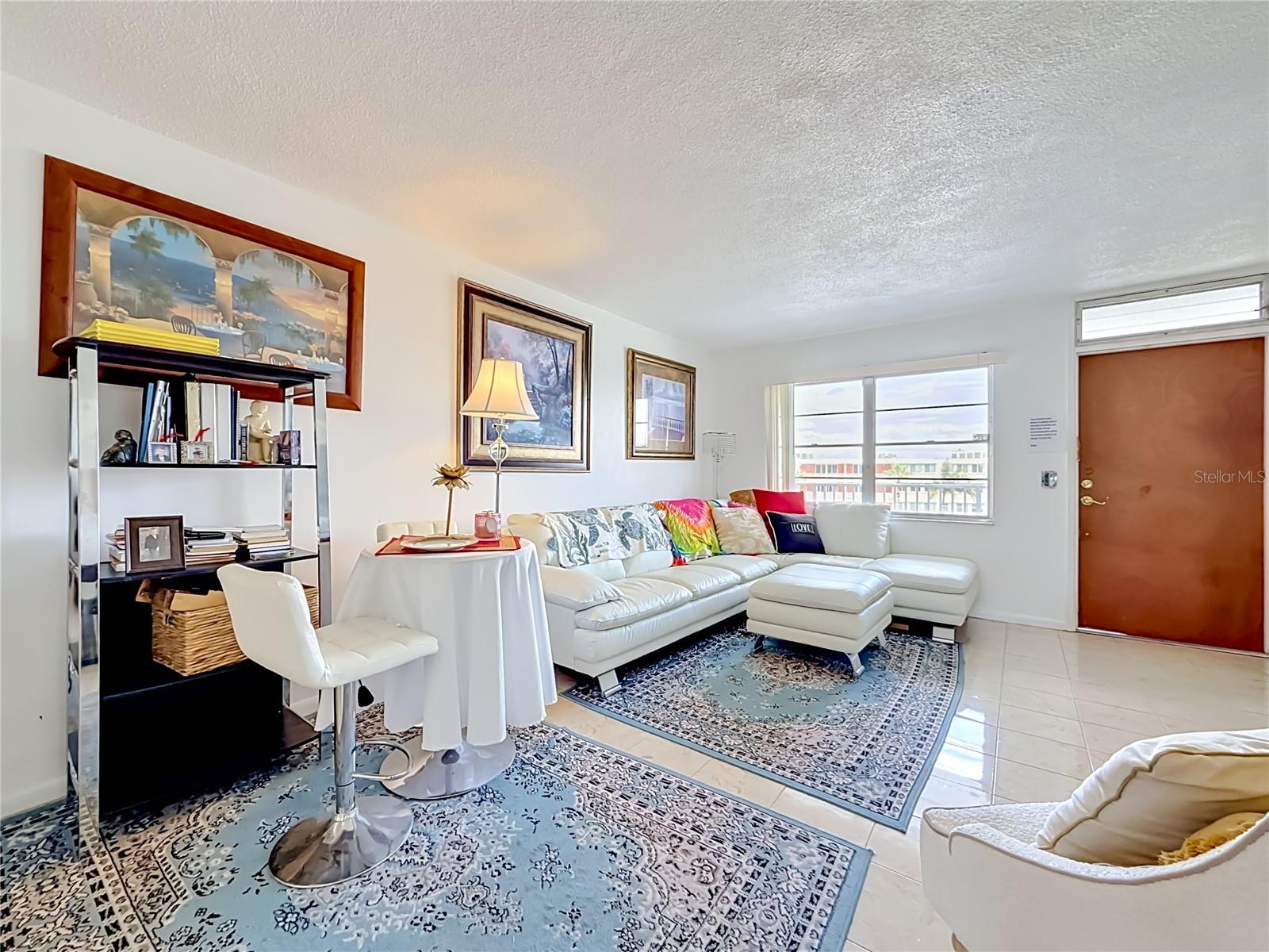 Image 20 of 61 For 1868 Shore Drive S 503