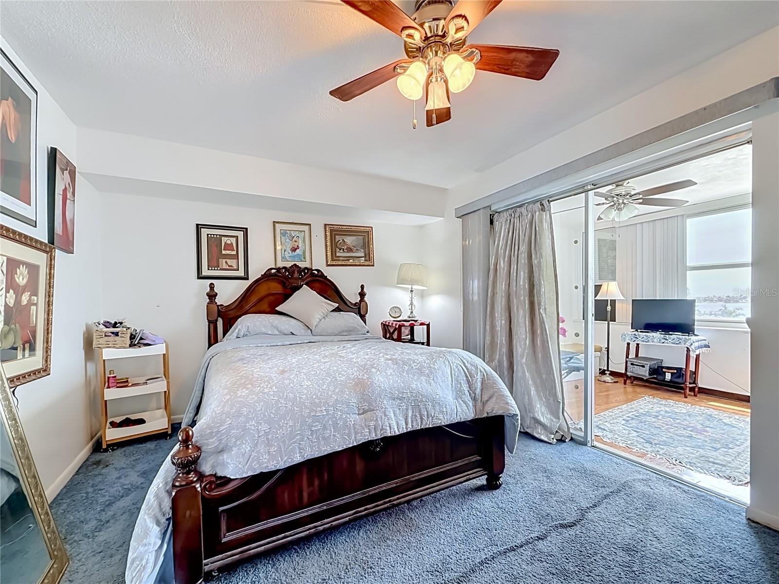 Image 29 of 61 For 1868 Shore Drive S 503