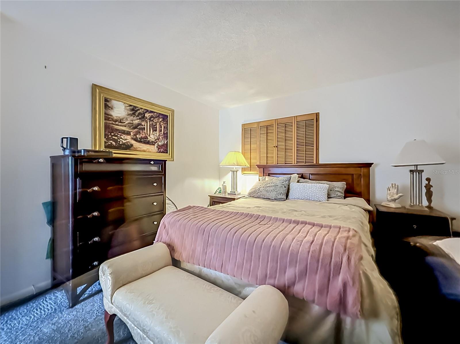 Image 34 of 61 For 1868 Shore Drive S 503