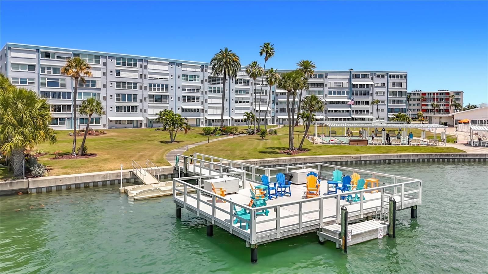 Image 49 of 61 For 1868 Shore Drive S 503