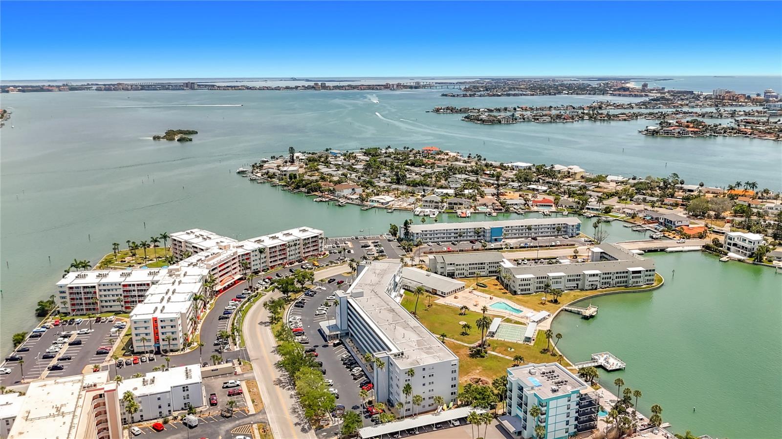 Image 56 of 61 For 1868 Shore Drive S 503