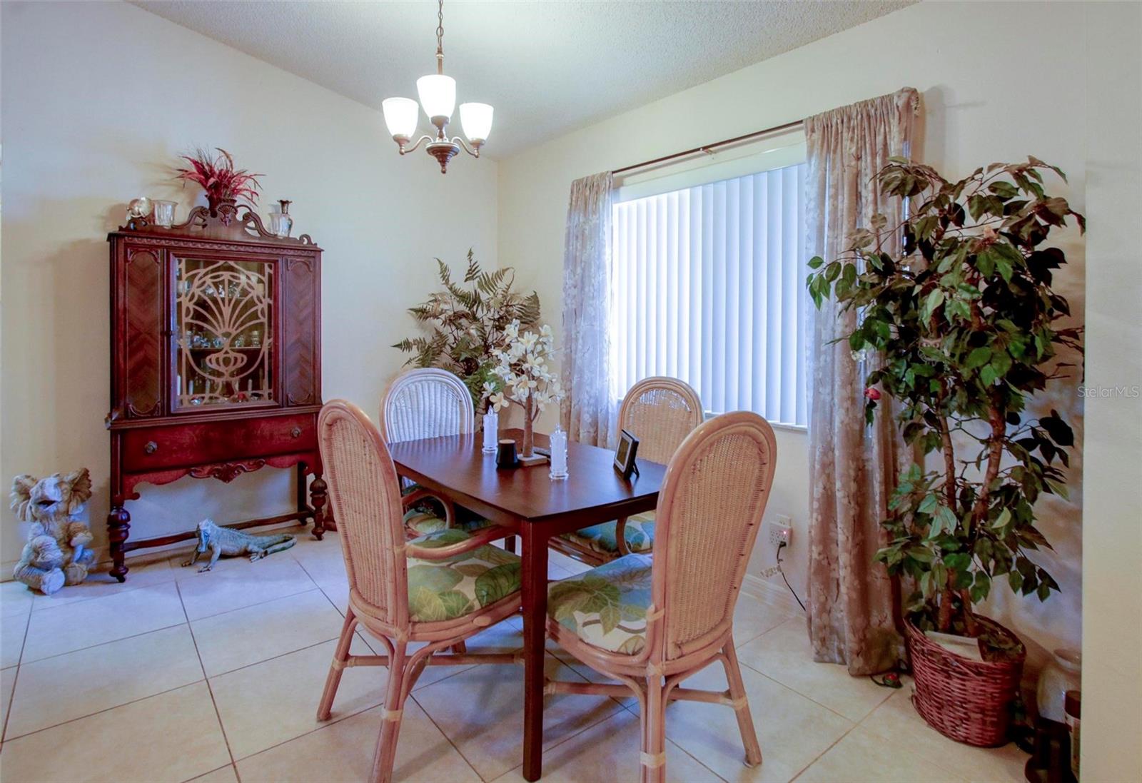 Image 6 of 35 For 7403 Heather Walk Drive