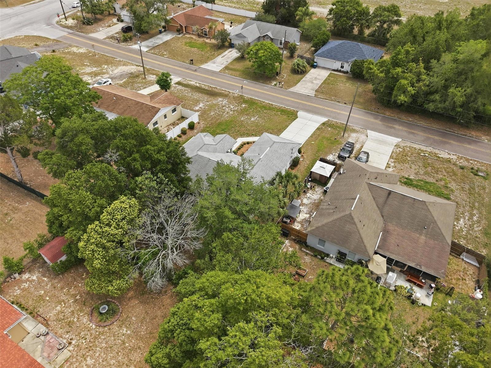 Image 40 of 44 For 11030 Linden Drive