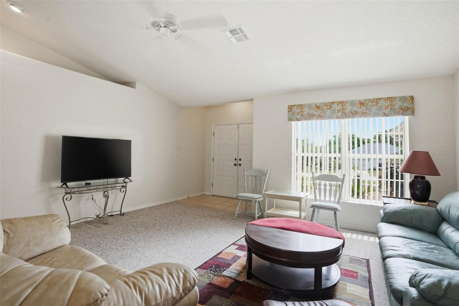 Image 7 of 44 For 11030 Linden Drive
