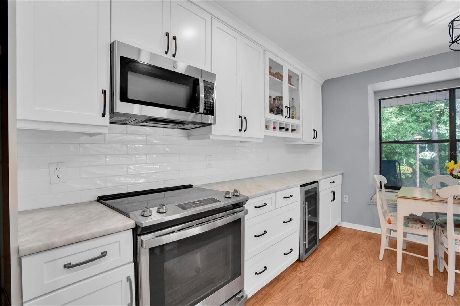 Image 13 of 45 For 1938 Wood Thrush Street