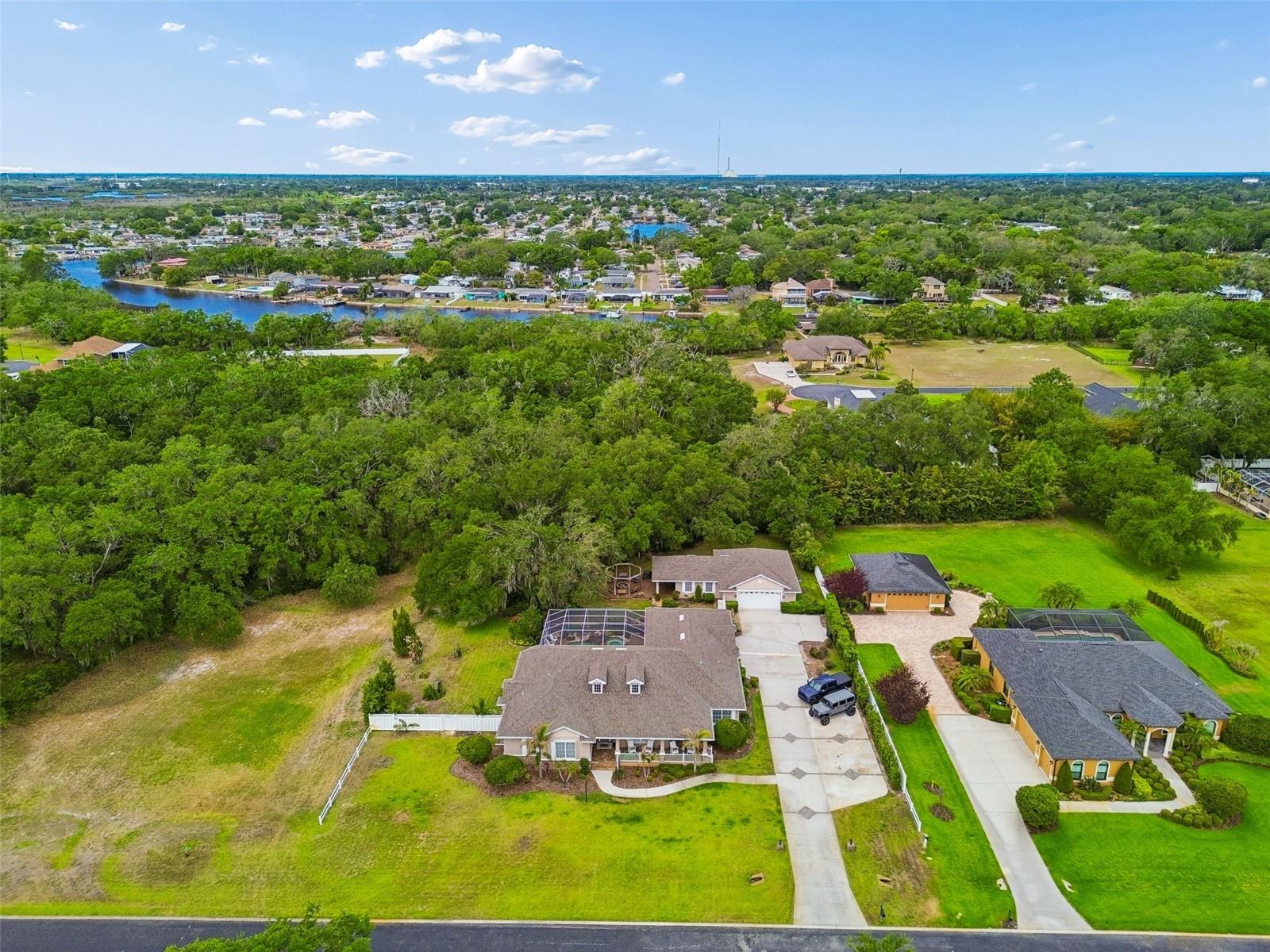 Image 5 of 46 For 1349 Oak Meadow Point