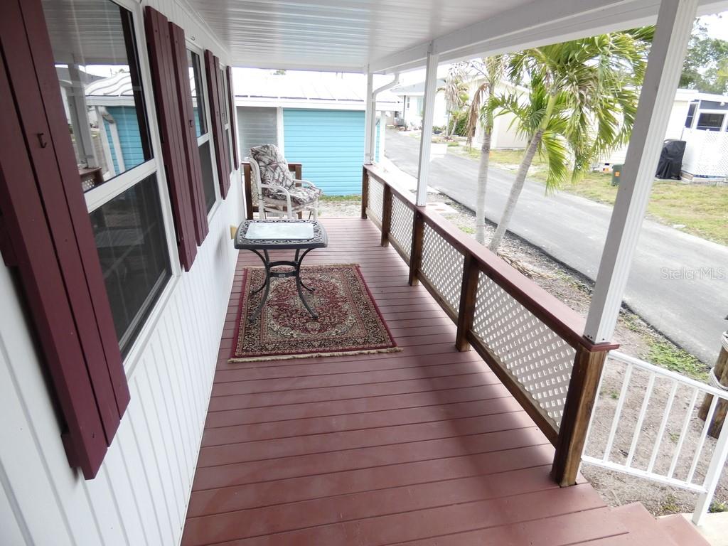 Image 13 of 44 For 12674 Seminole Boulevard S8
