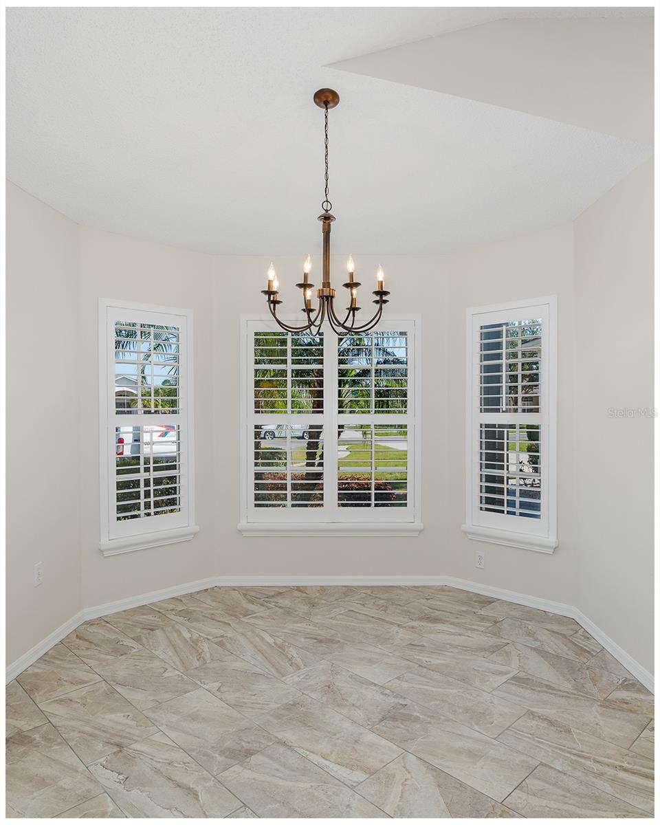 Image 10 of 98 For 11428 Hidden Cove Court