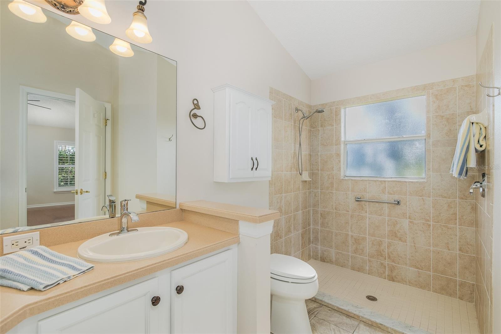 Image 30 of 98 For 11428 Hidden Cove Court