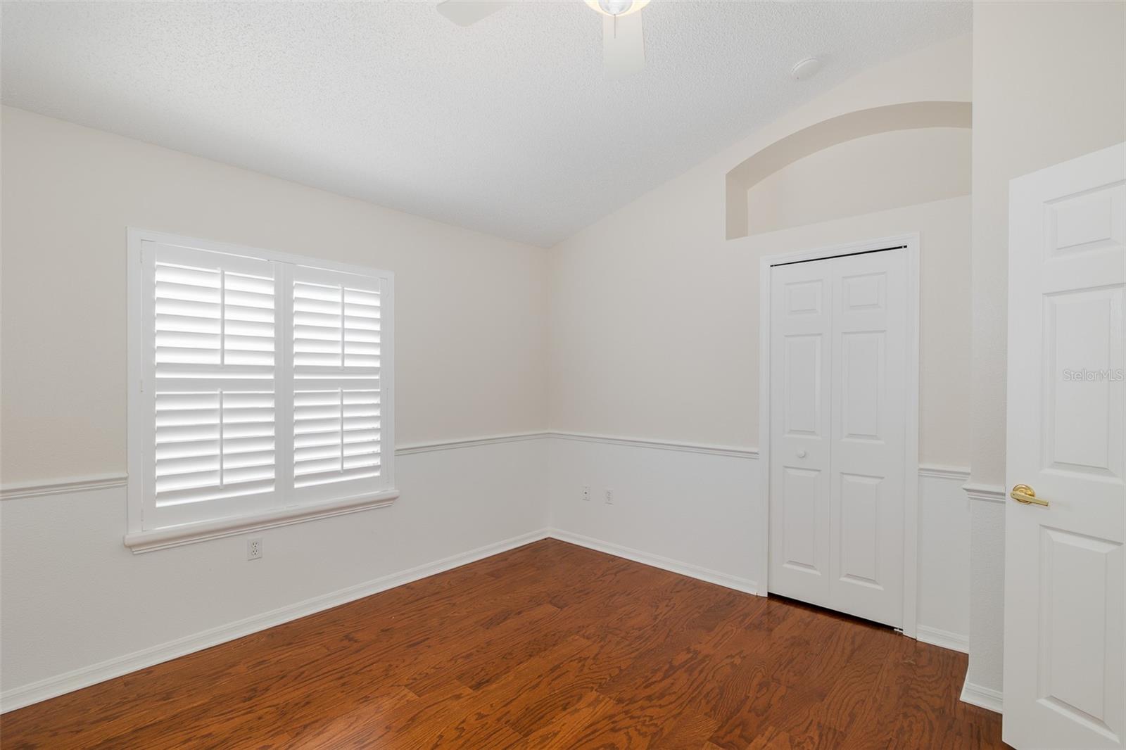 Image 37 of 98 For 11428 Hidden Cove Court
