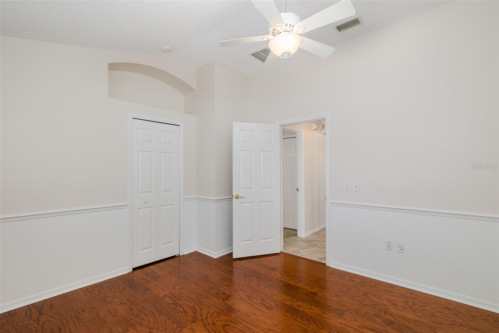 Image 38 of 98 For 11428 Hidden Cove Court