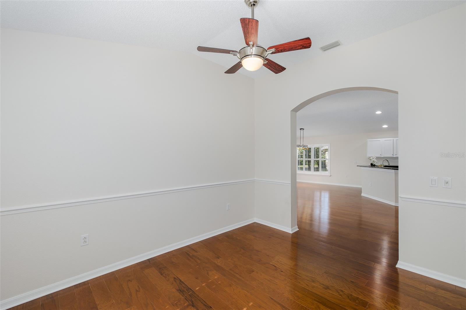 Image 43 of 98 For 11428 Hidden Cove Court