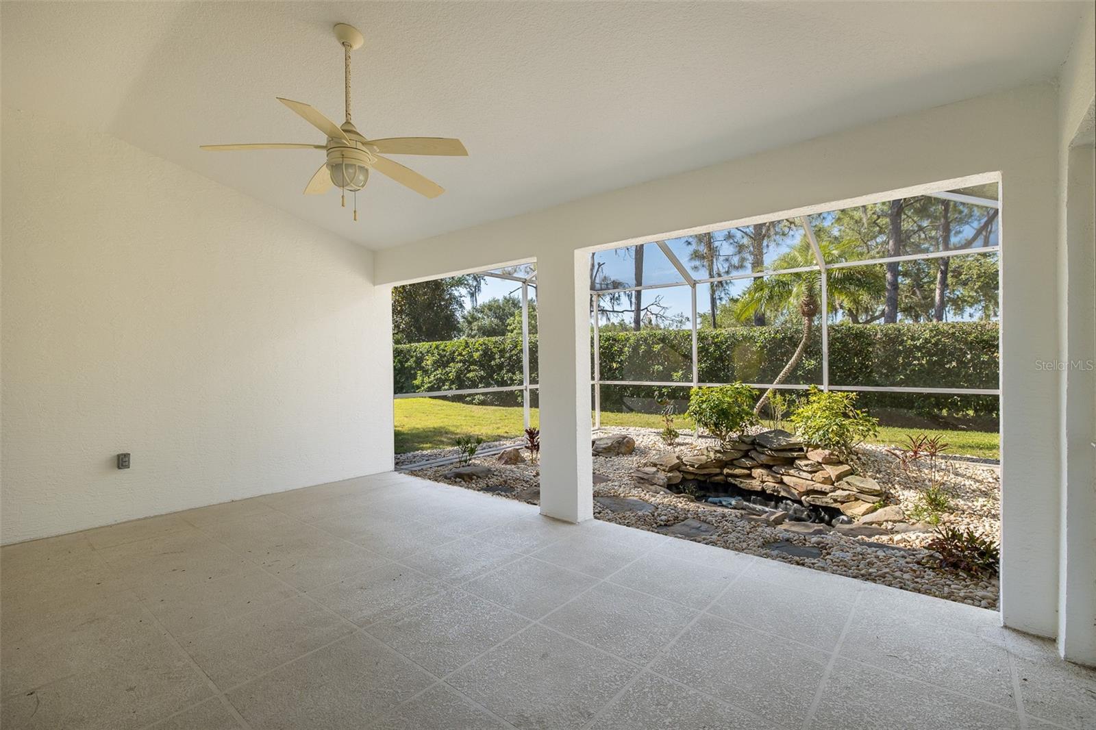 Image 45 of 98 For 11428 Hidden Cove Court