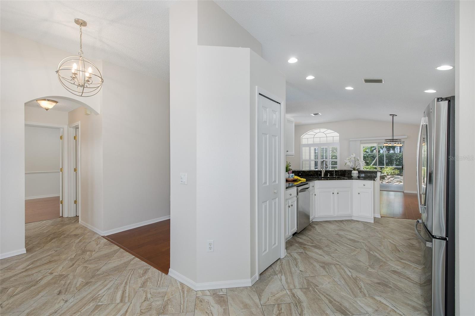 Image 9 of 98 For 11428 Hidden Cove Court