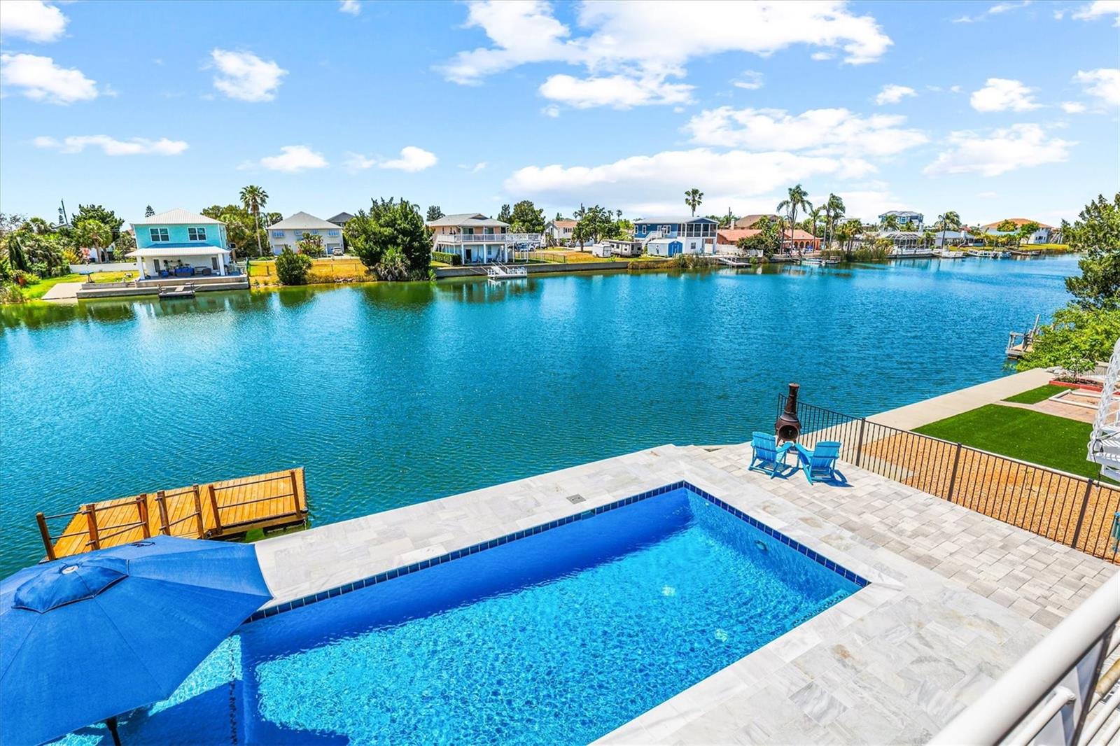 Listing photo id 20 for 3351 Poinsettia Drive