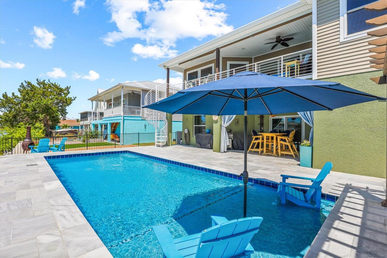 Listing photo id 47 for 3351 Poinsettia Drive