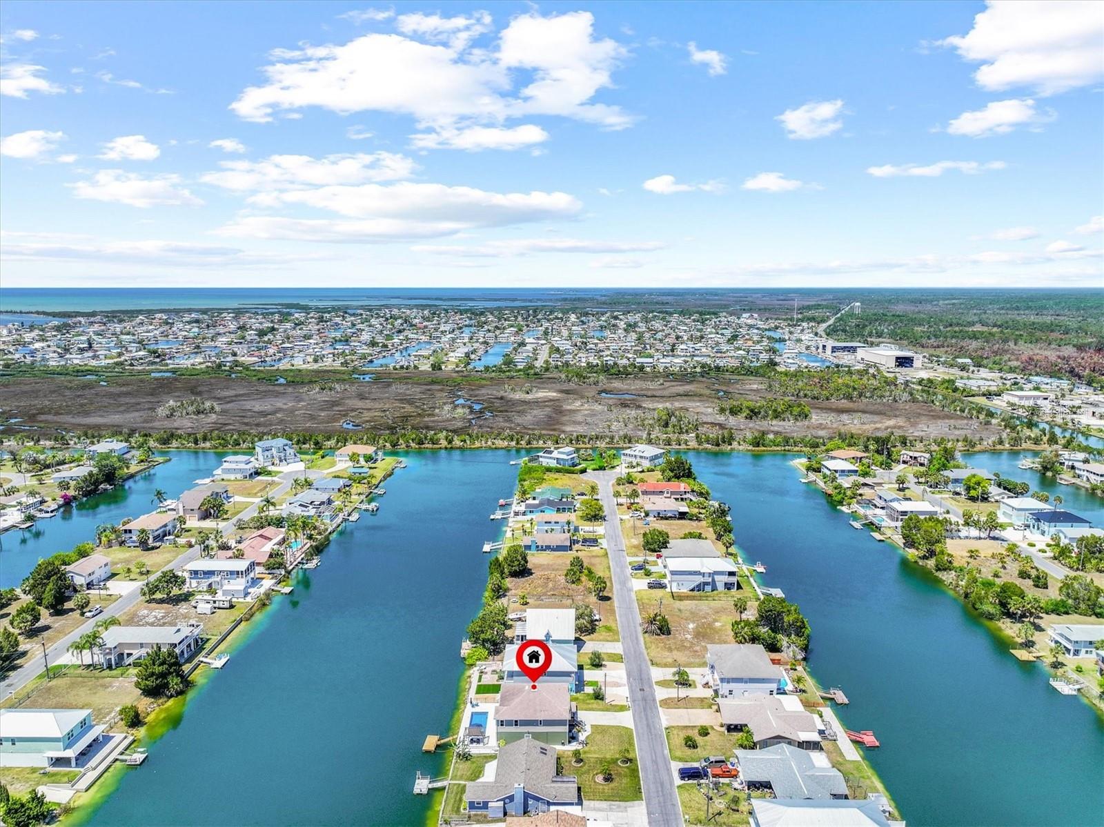 Listing photo id 63 for 3351 Poinsettia Drive