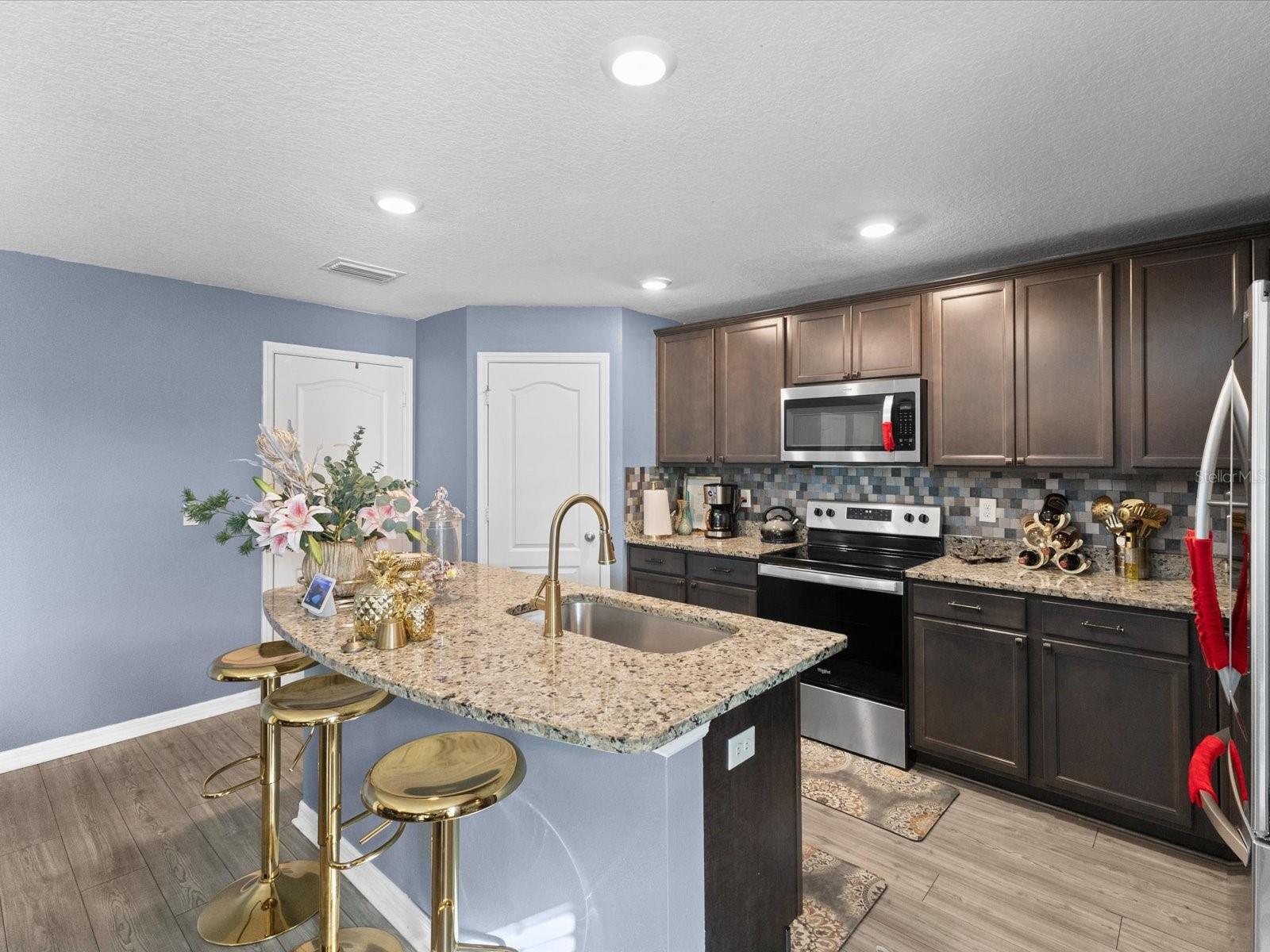 Image 14 of 38 For 5372 Fez Court