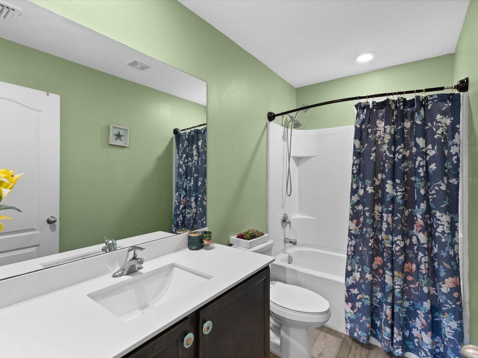 Image 25 of 38 For 5372 Fez Court