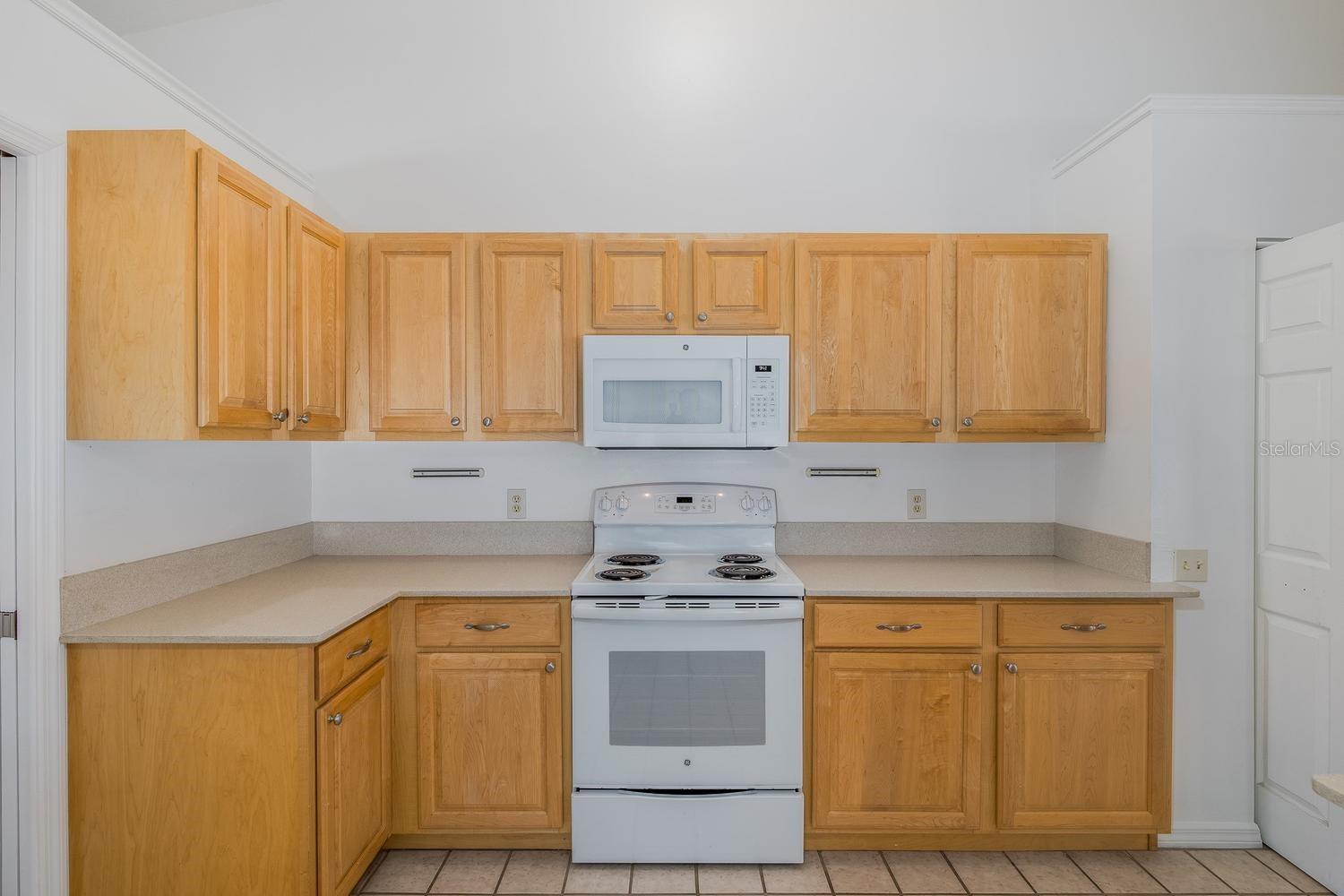 Image 20 of 61 For 8912 Thoreau Place