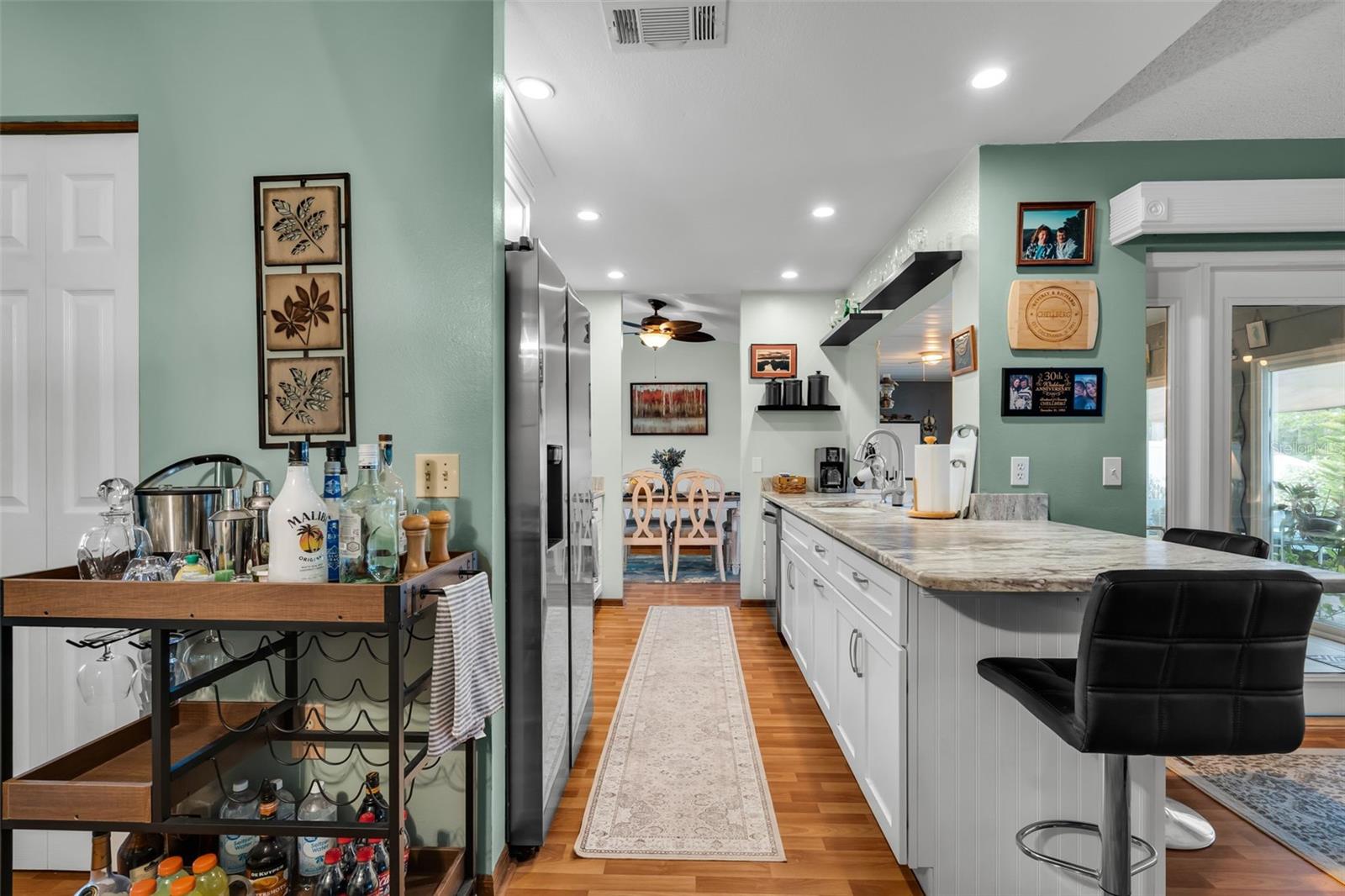 Image 13 of 54 For 10116 Landmark Drive