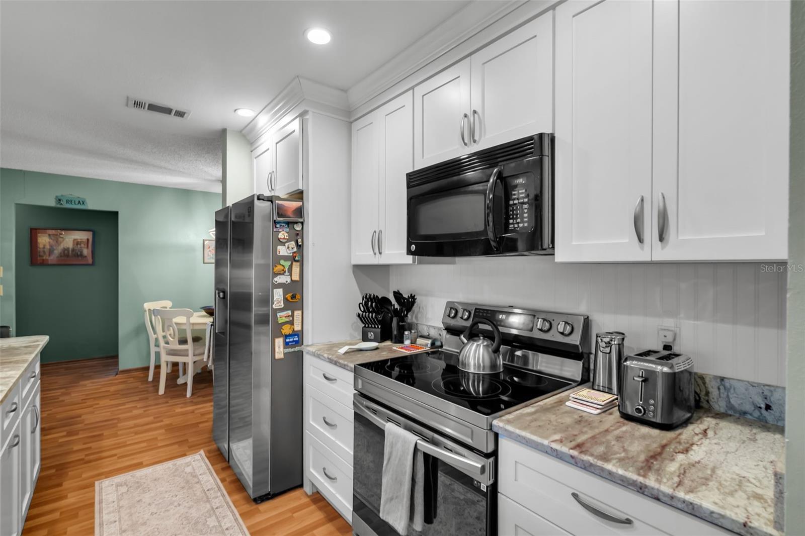 Image 14 of 54 For 10116 Landmark Drive