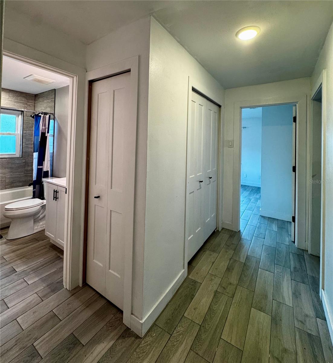 Image 13 of 16 For 34817 Orchid Parkway