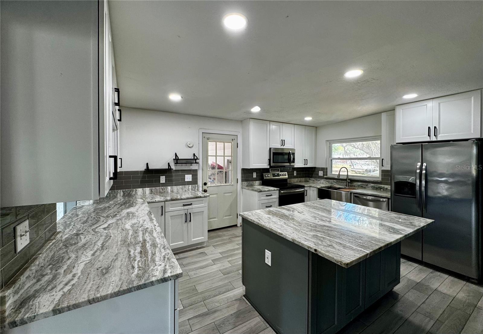 Image 6 of 16 For 34817 Orchid Parkway