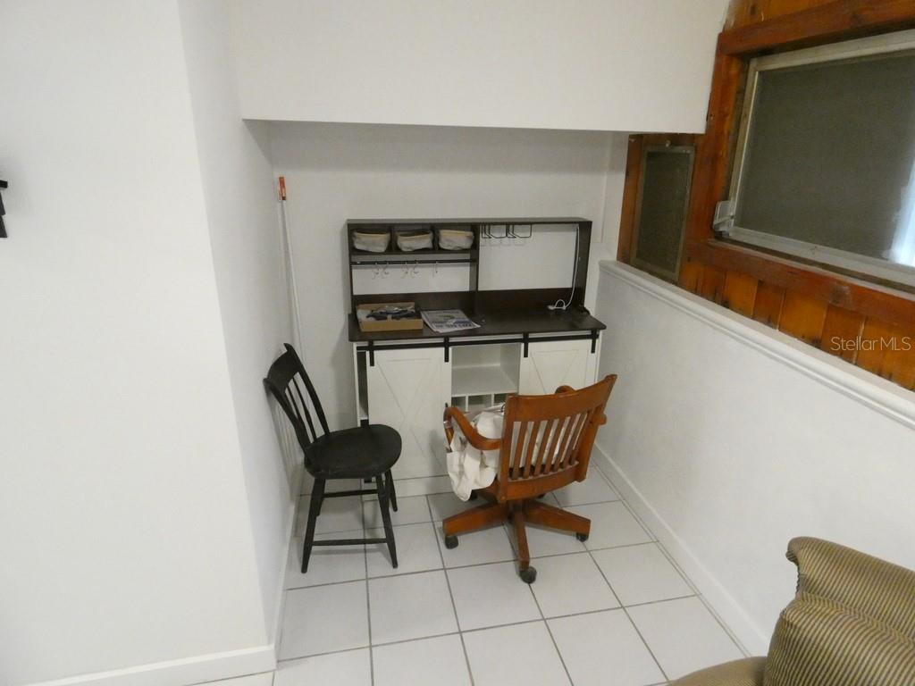 Listing photo id 25 for 2215 Hunt Point