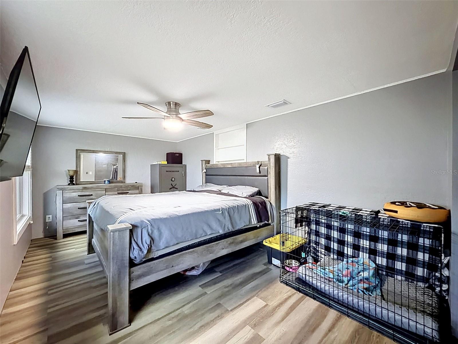 Image 16 of 33 For 10115 Oleander Drive