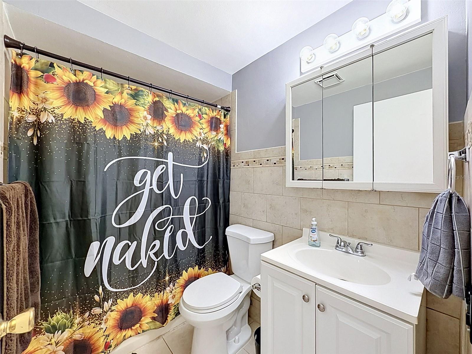 Image 22 of 33 For 10115 Oleander Drive