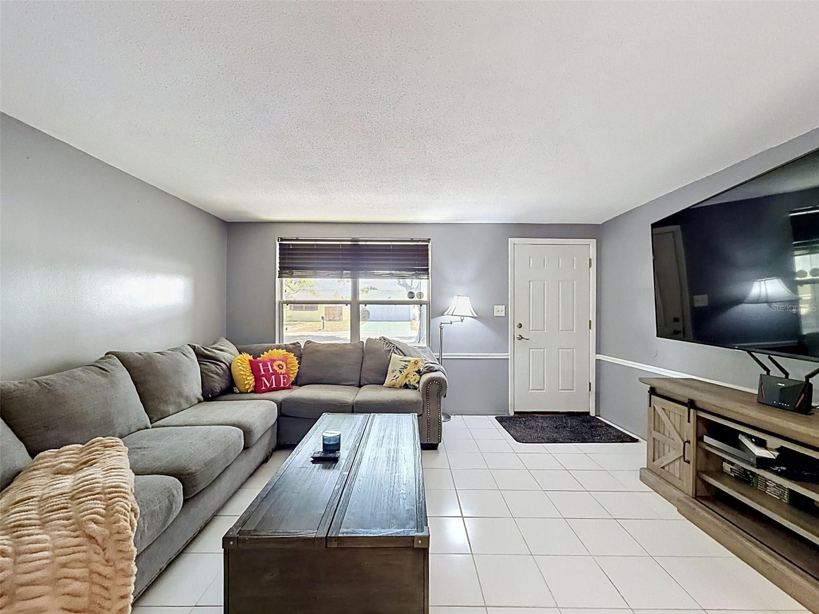 Image 6 of 33 For 10115 Oleander Drive