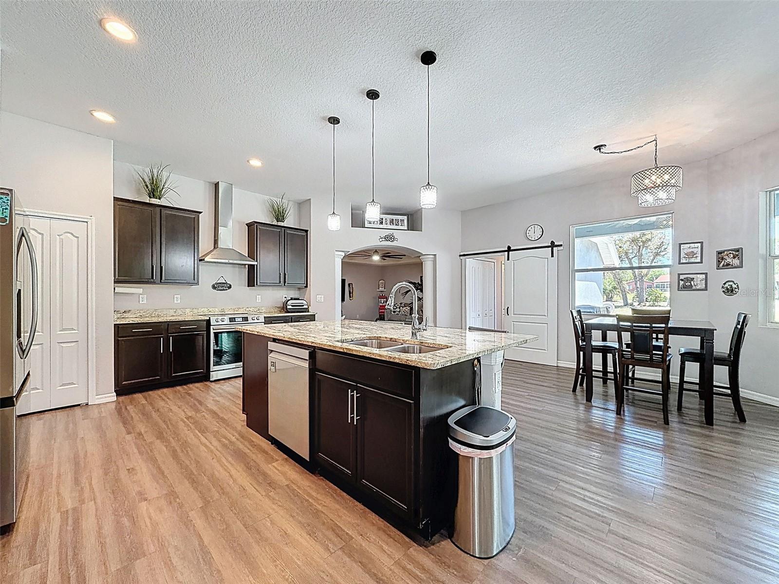 Image 22 of 99 For 18354 Monteverde Drive