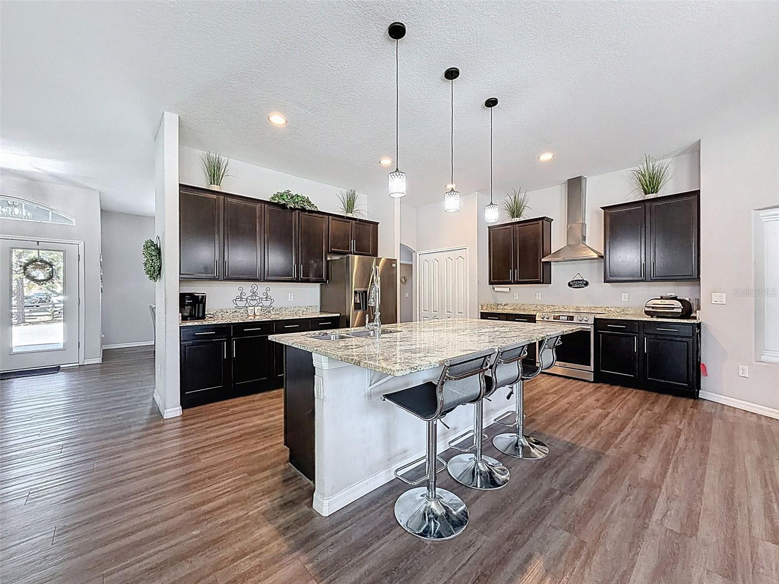 Image 23 of 99 For 18354 Monteverde Drive