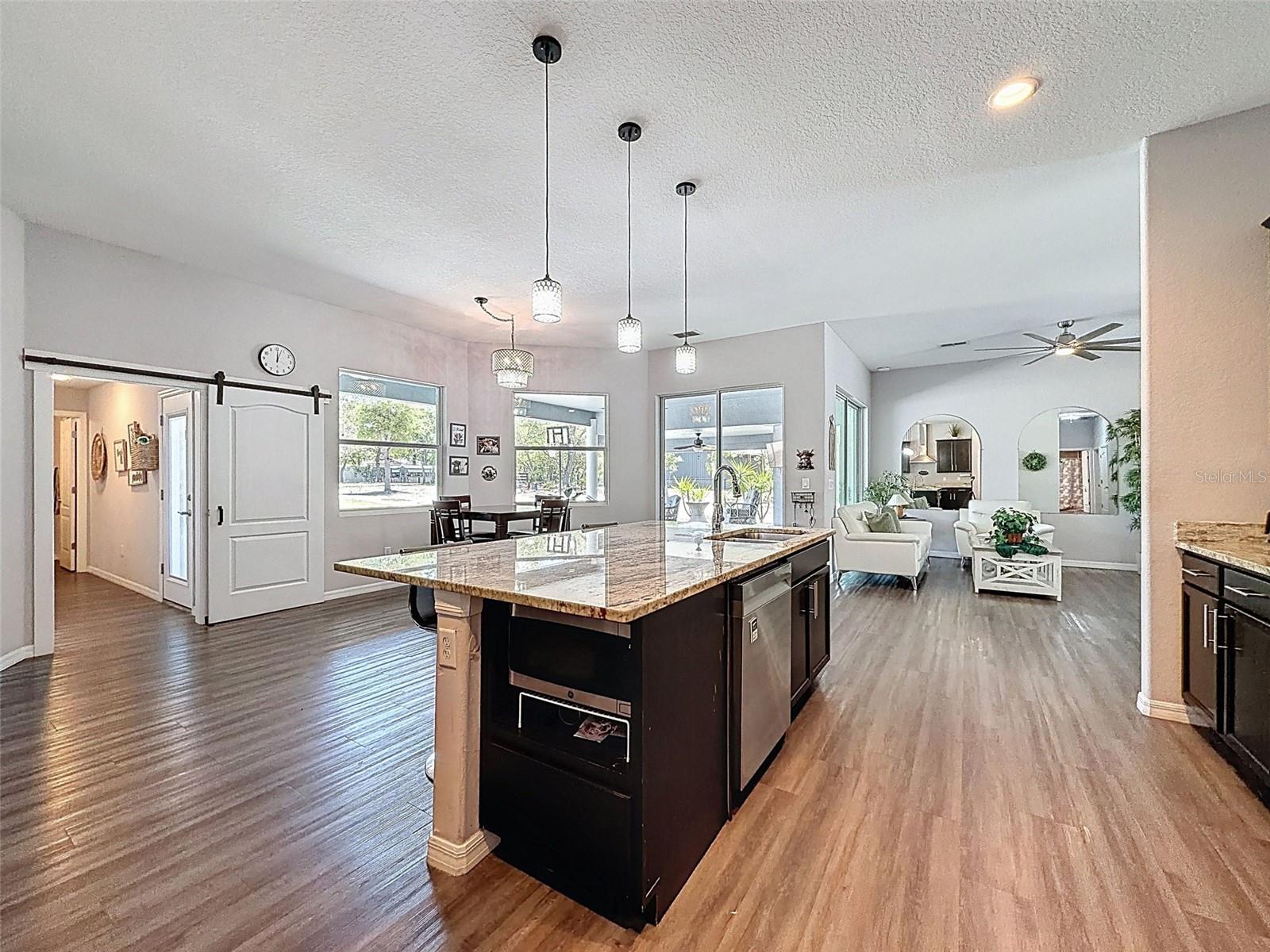 Image 26 of 99 For 18354 Monteverde Drive