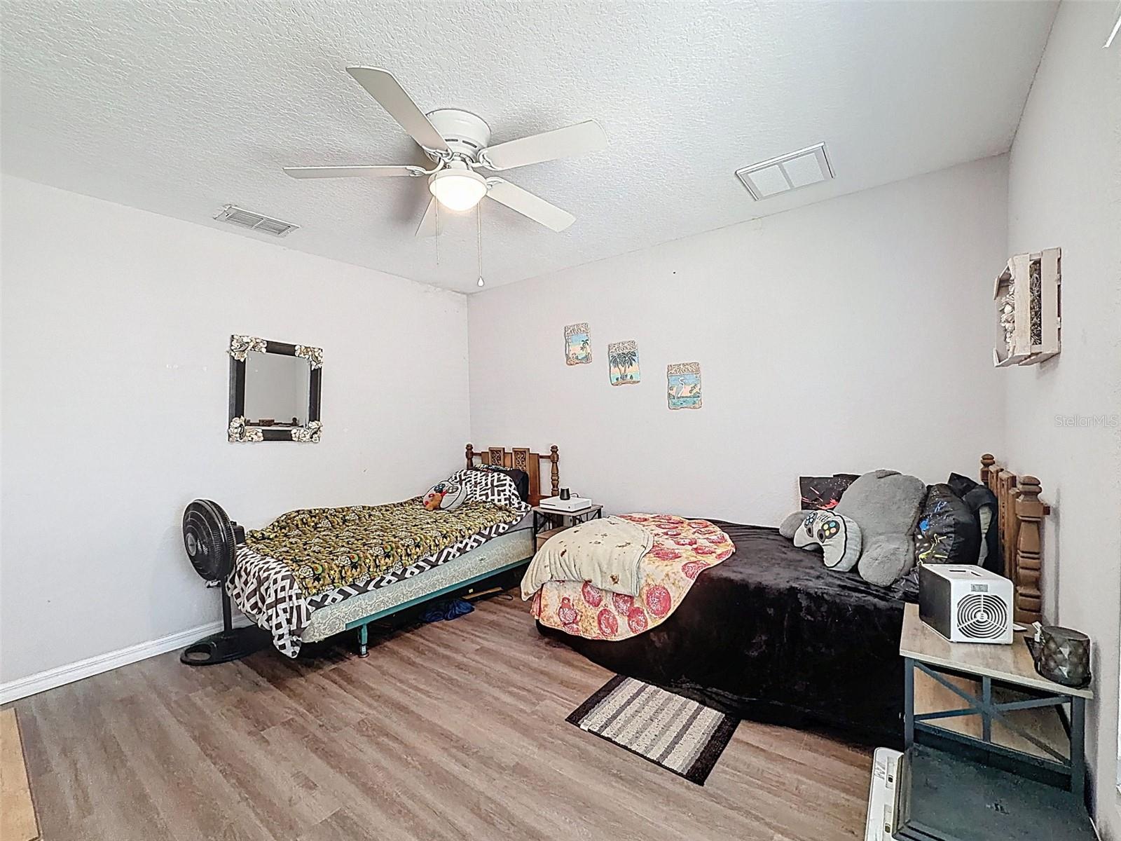 Image 46 of 99 For 18354 Monteverde Drive