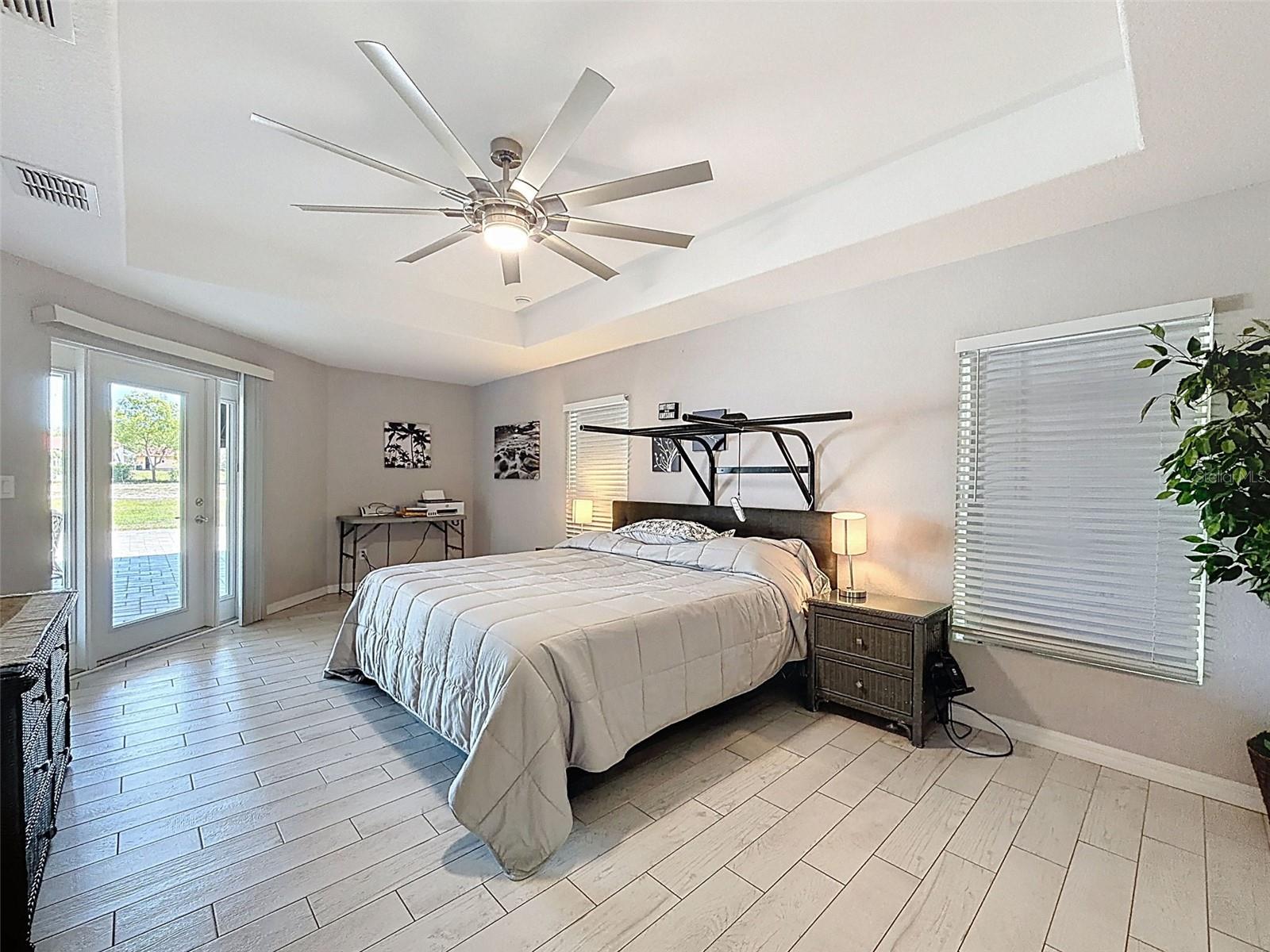 Image 52 of 99 For 18354 Monteverde Drive