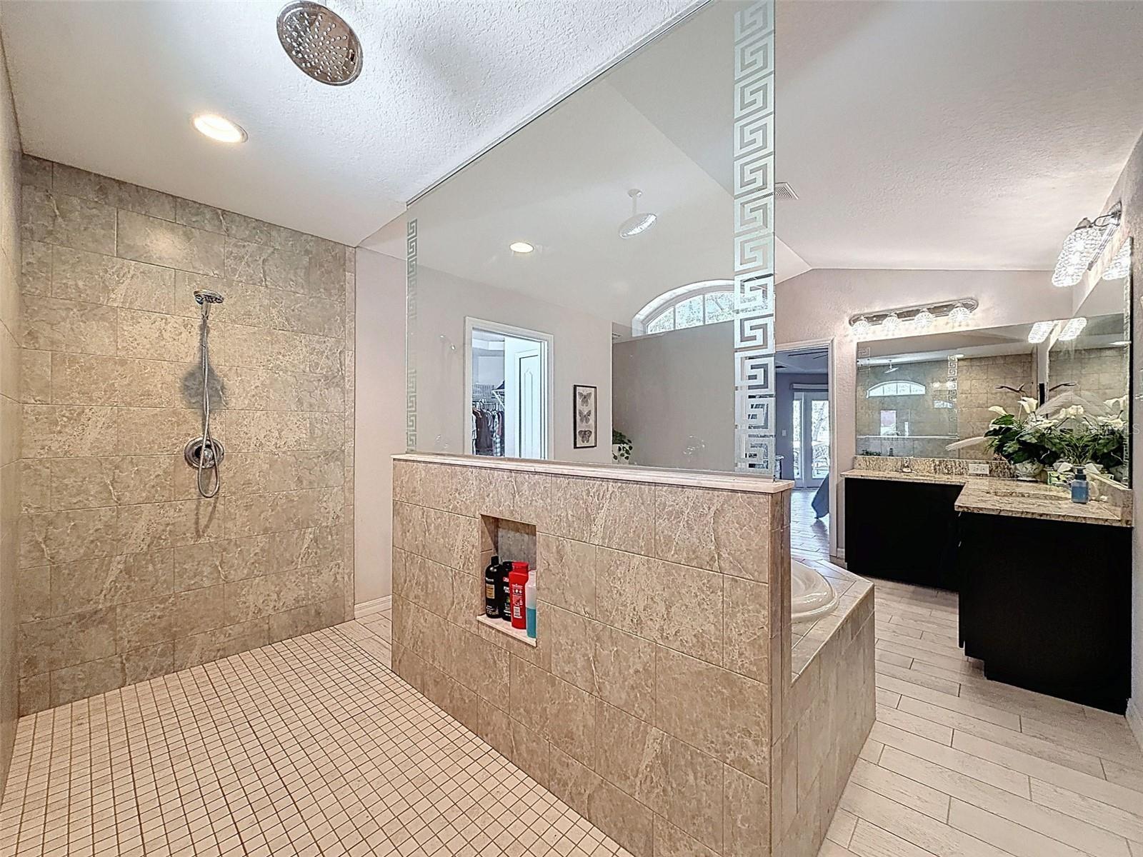 Image 63 of 99 For 18354 Monteverde Drive