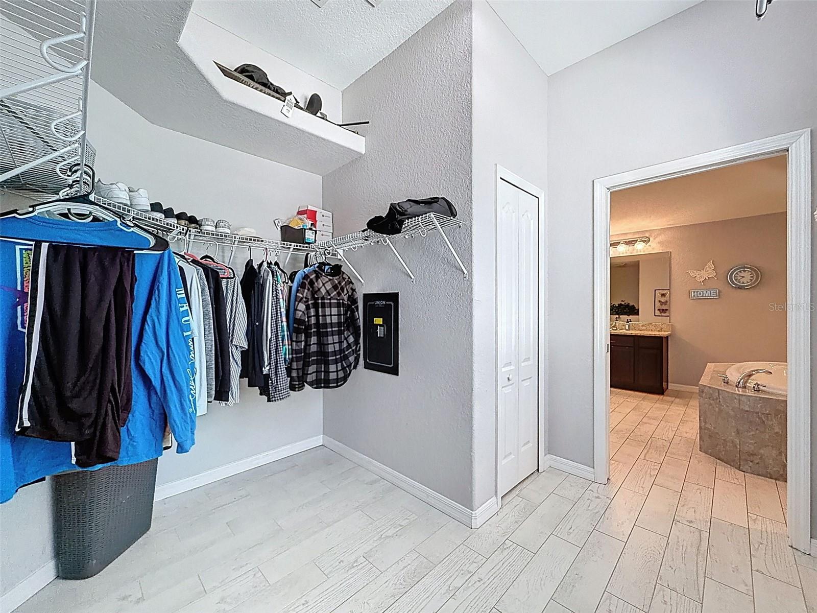 Image 65 of 99 For 18354 Monteverde Drive